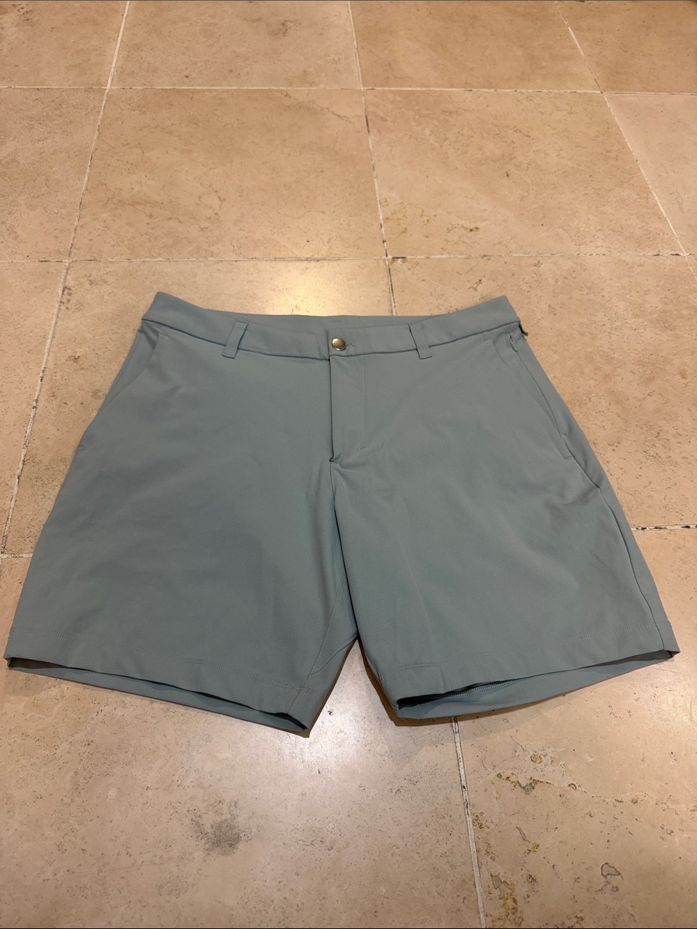 lululemon athletica Mens Hybrid Shorts in Light Slate Blue